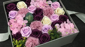 时尚花艺礼盒设计