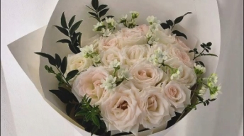 小白兔玫瑰花束制作分享