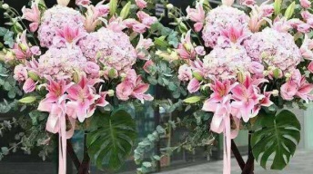三脚架花篮