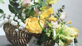 香雪兰花束包装