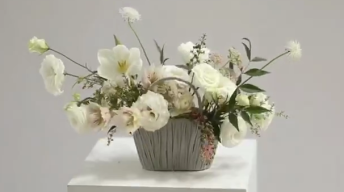 清雅色系自然风手提花篮