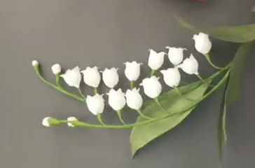 皱纹纸铃兰花教程
